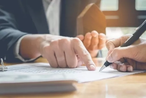 不定期租賃契約讓出租人陷入法律黑洞 不定期租賃契約讓出租人陷入法律黑洞